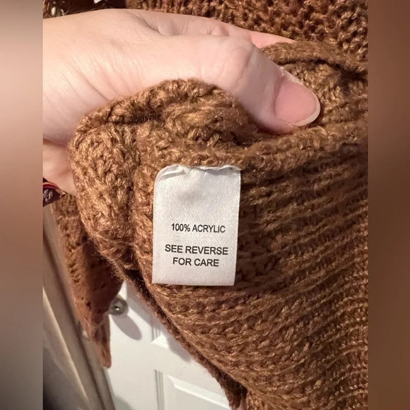 Moral Society sz small, brown button up sweater NWT. - Picture 6 of 7